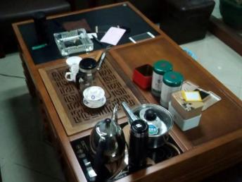 深圳辦公用品及日用百貨全面清倉(cāng)，4500元打包甩賣(mài)