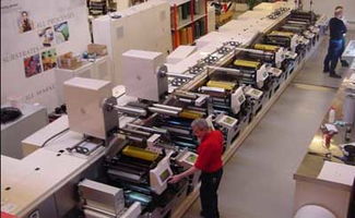 意大利葡萄酒標(biāo)印刷商購進紐博泰MO 4膠印機